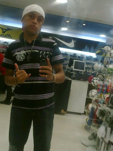 ܔܢܜܔLoKo pOr fUtBoL (cOrInThIaNs, O MeLhOr dO BrAsIl ),cUrTo fOrRo, GrAfItH, fUnK  i eTc... FaSsO O 3 AnO Do eNsInO MEdIo nO PaDrE MiGuElInHoO I IsSo aIi(๏̯͡๏)-