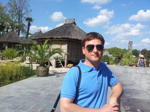 kvaster's profile picture. 