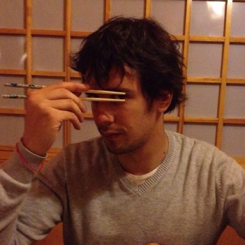 yago_mh's profile picture. Cómplice del sistema y colaborador necesario en la burbuja inmobiliaria. Auditaba, vendía humo pero salí del pozo