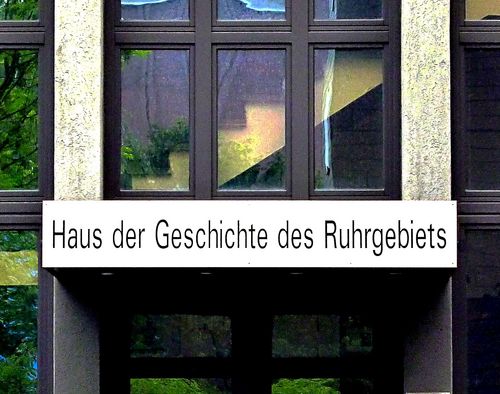 Das HGR #GeschichteRuhr ist das Dach der Stiftung #Geschichte des #Ruhrgebiets und des Instituts für #sozialeBewegungen  #socialMovement der RUB