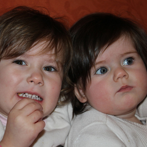 At home, Dad of 2 beautiful girls. At work, Managing Director of http://t.co/UbEDNvEajj - flamin brilliant bbq accessories.