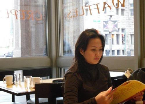 SisiSigar's profile picture. The flower that blooms in adversity is the most rare and beautiful of all - said The Emperor to Mulan (and me...)