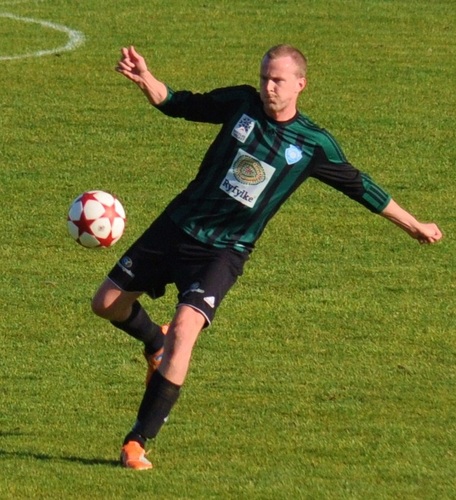 Daglig Leder Agera Forvaltning. 
Assistenttrener Staal Jørpeland A.
UEFA B lisensiert