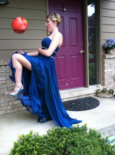 penny_hope's profile picture. i've got a cat named taco and have been playing soccer since age 5 #dedication. call me yoyo and yep, that pretty much sums it up.