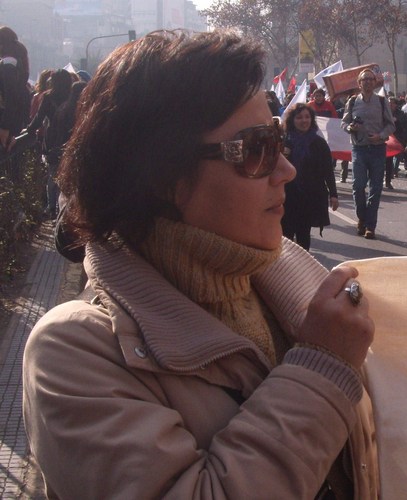 profesora, dedicada a la escritura de mujeres y a cine latinoamericano.Académica de la Univ. de Chile, feminista, de izquierda y ciudadana