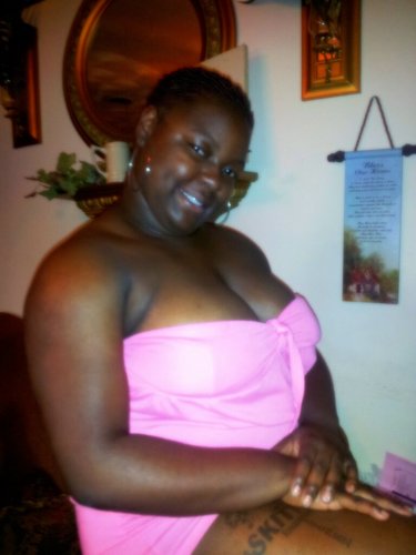 skittlezbih12's profile picture. 