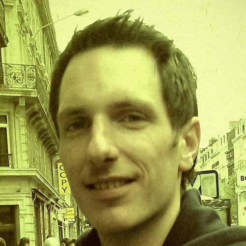 gauth33's profile picture. 