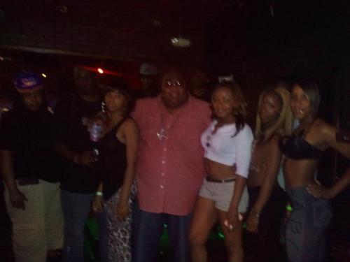 QBrownparty's profile picture. 