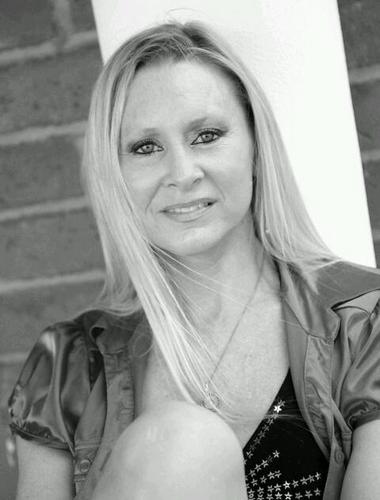 StarriKnytes's profile picture. 