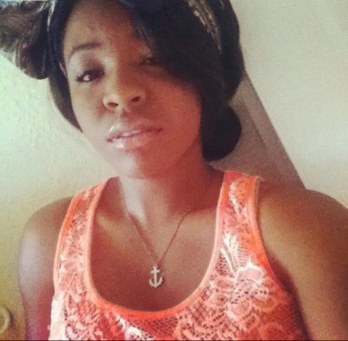 Ibeen_ambitious's profile picture. Nae♥/ / LessLove Don't Stress, no calls JustText; laidback pretty face!!  #TEAMIPHONE ♥