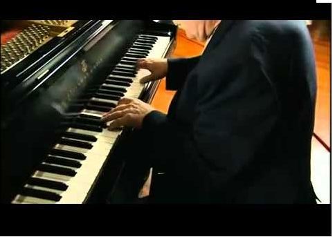 courttarin's profile picture. 