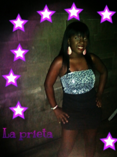Aquii una chika humilde y muchas m envidian. tengo 2hijos preciosos me gusta conpartir con mis friends ir d janguin