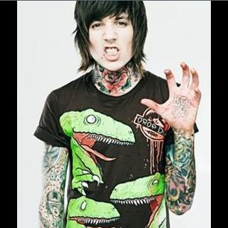 jenniferluna48's profile picture. I Love Oliver Sykes, I listen to bands, I'm a huge fan of Suicide Silence, I'm a Belieber and Walien too ^_^