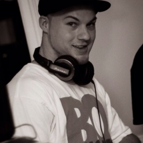 JohnnyB0518's profile picture. Bo Knows