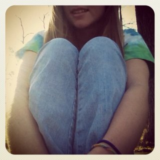 countrydreamer's profile picture. I love Jesus and my church. I'm weird and crazy and i'm pretty much laughing all the time .. yup ;)