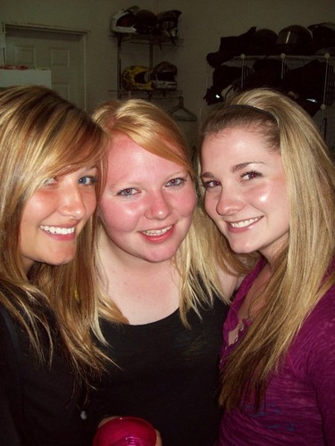 kimwolbeck's profile picture. 