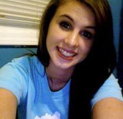 Chloe_Komeee's profile picture. 