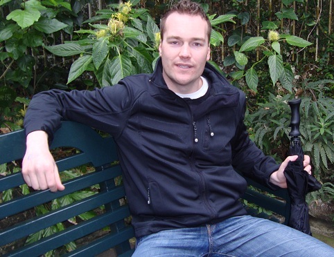 rxdehaan's profile picture. Trotse vader, autoliefhebber, watersporter, levensgenieter. Waarom makkelijk doen als het ook meteen goed kan!