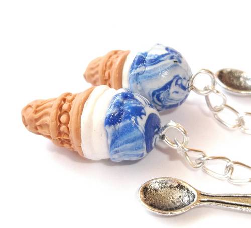 Handmade Polymer Clay Jewelry! #jewelry #handmade #DIY #jewellery #clay #fimo #sweet #food #floral  Every piece is made with love and passion!