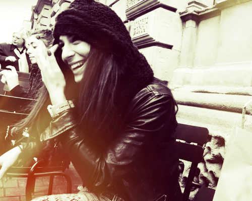 KayMalioti's profile picture. 'Laugh as much as you breathe and love as long as you live'