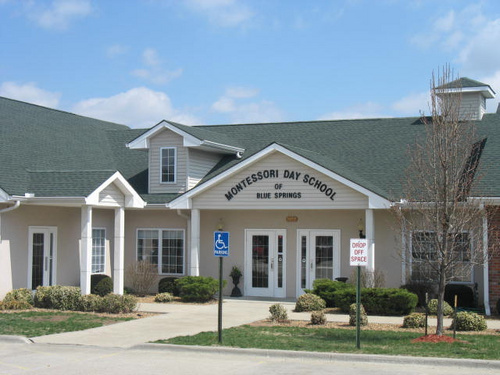 MontessoriDay's profile picture. 