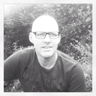 41richard41's profile picture. Gek op voetbal kijken,en korfbal van mijn 2 mooie dochters,en ben groot fan van AJAX.En ben fanatiek sporter op sportschool ,cardio en fitness.