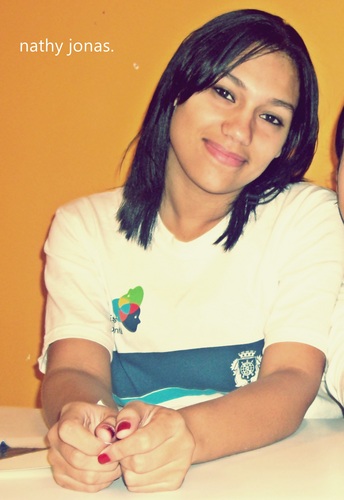 Não percam seu tempo lendo isso e sigam meu tumblr se gostarem deem um follow.   http://t.co/j0DNPWq9CH  *-*
