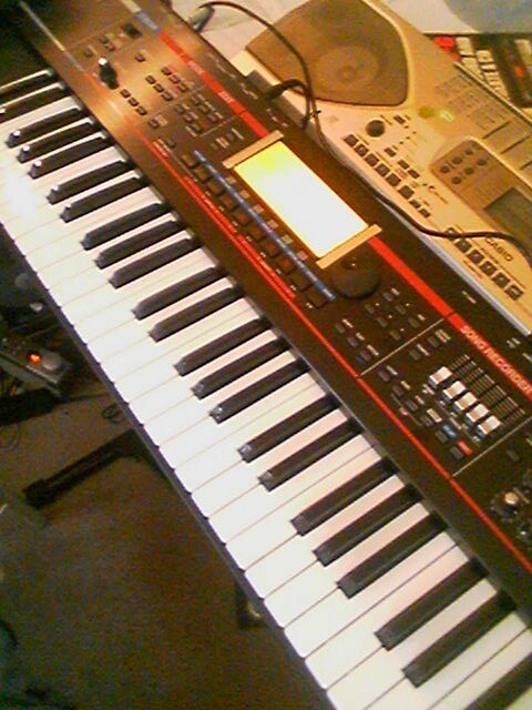 auto44e's profile picture. I like mooooooogs