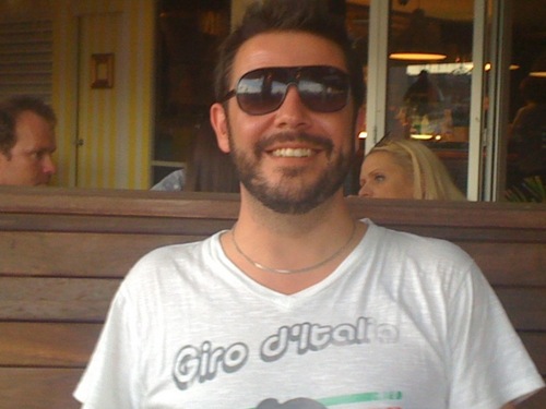 tommbates's profile picture. 