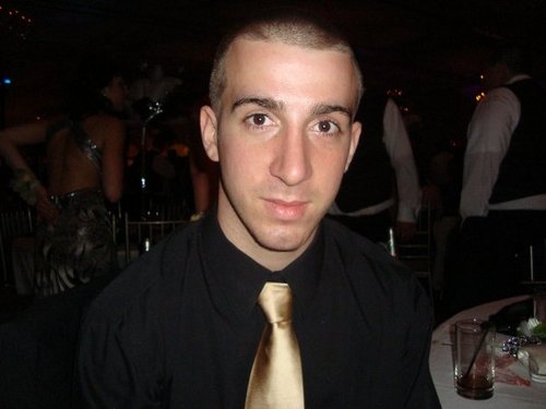 psz90A's profile picture. 