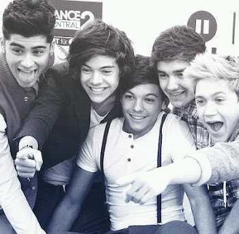 fan girs directioners, If u follow us we follow back! Love 1D, there always make us smile
