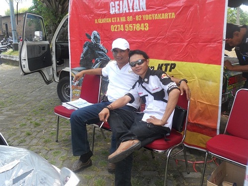 hanya ingin di cinta...........????????????
dan ingin di mengerty.