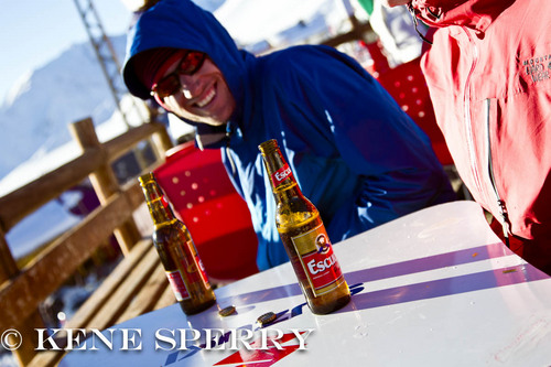 DeLeoVictor's profile picture. Avoids high fructose.