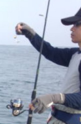 1040oyot's profile picture. さいたま市在住。 月1とかで釣りに行ってます。 カワハギや一つテンヤ真鯛なんかやってます。最近は、テンヤを使ったスミイカやエギタコに行きました。