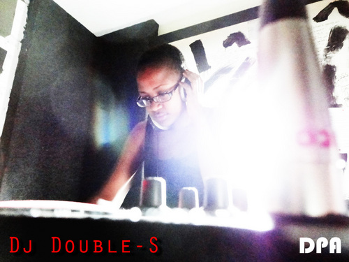 DJMissDouble_S's profile picture. Miss Shazie Seizure. She-Junglist. Pan-Genre DJ. Fun-times :)