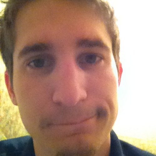 pech0702's profile picture. 