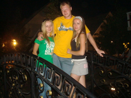 valeric0785's profile picture. 