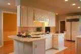 Immaculate Touch provides services that include residential house cleaning, move-out and move-in cleanings, foreclosure trash outs, and party hostessing.