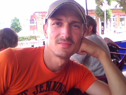 VIKTORPOBOL's profile picture. 