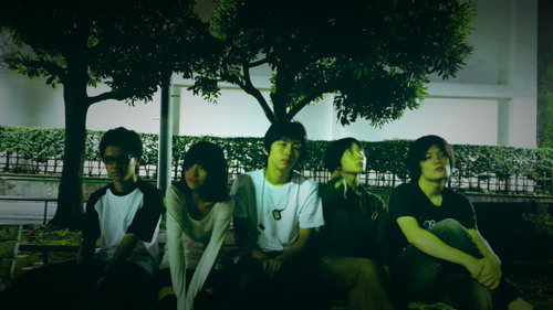 SmileMagic_'s profile picture. 東京都板橋区を拠点に活動している5人組自称ポップロックバンドSmileMagic公式アカウント
HP:http://t.co/Hll958xtEl
主にリーダーが管理中です。