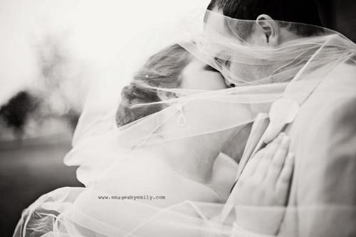 BethanyAleece's profile picture. Lover of God. Wife. Mommy. Mental health counselor. Singer. Musician.