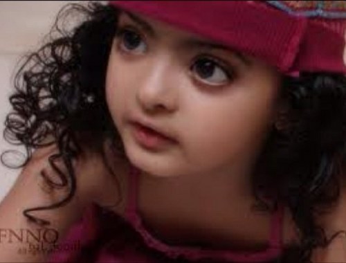 كـل تـعـب فـي خـفوقـي عـيونـك دواه♥”.