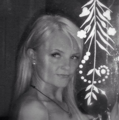 Lornabs's profile picture. 