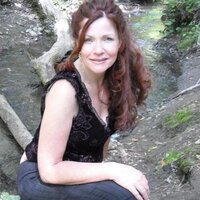 Marian Gray - @MarianGray1 Twitter Profile Photo