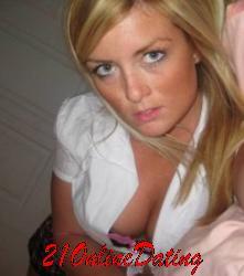 dianne19's profile picture. Single Hottie! Energetic, very outgoing, cool, fun loving single female who lives life to the fullest :) I Live In The Clouds love sex and toys