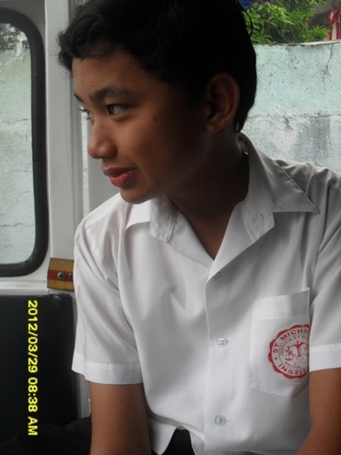 _DeViLjHo_'s profile picture. hello..I am charles... :) I am 13 years old.. i love to play basketball,psp, and ipod and i love @hanna anonuevo 4ever.. :)