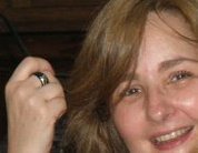 thaissilvasilva's profile picture. 