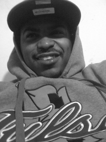 Neva tell a bytch all yo bizness, cuz one day she could be an eyewitness