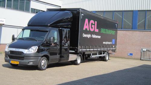 AGLTransport's profile picture. Transportdienst met NIWO vergunning sinds 1996
Levering binnen 24 uur in geheel Europa.
E-mail: info@agltransport.nl
0318-430707