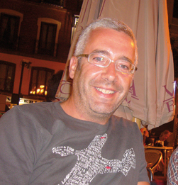 javierlibe's profile picture. Periodista. Redactor de contenidos. Community Manager